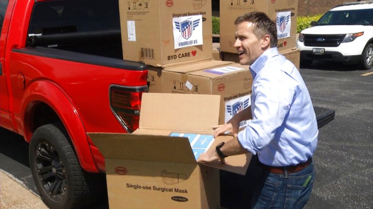 Opposing McConnell buoys ex-Gov. Greitens in Missouri Senate bid