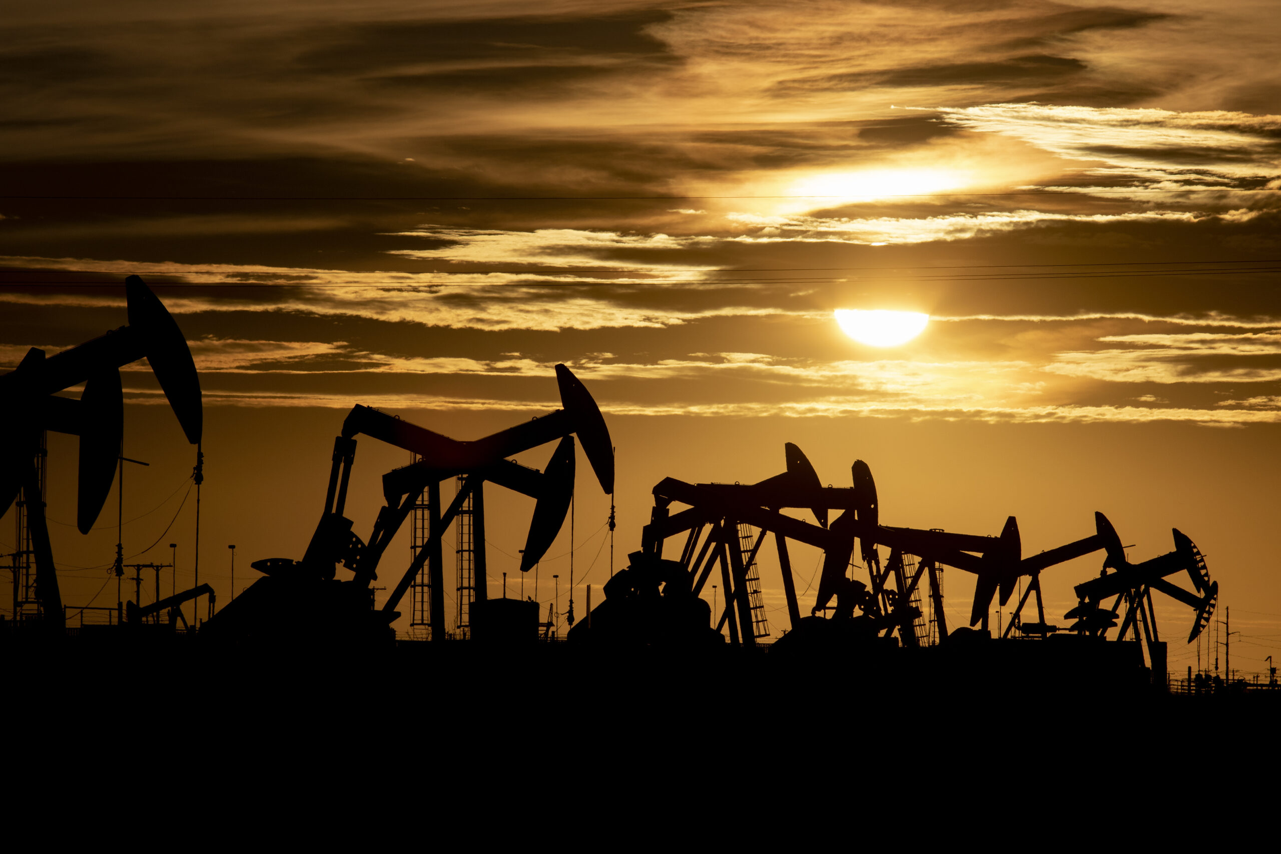 Texas upstream oil, natural gas sector added 2,300 jobs in February