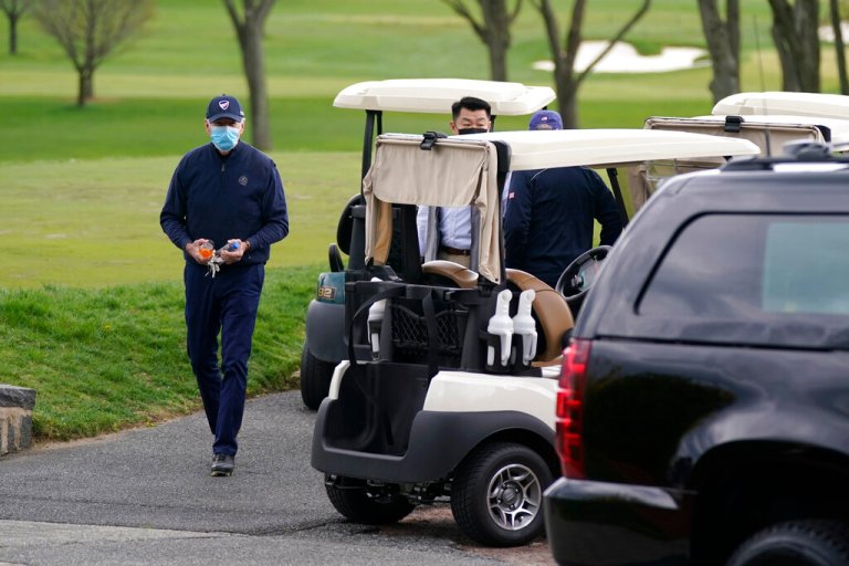 Buzz: Biden obsessed with Delaware, Sen. Thune’s prayer family, broccoli beats Bush