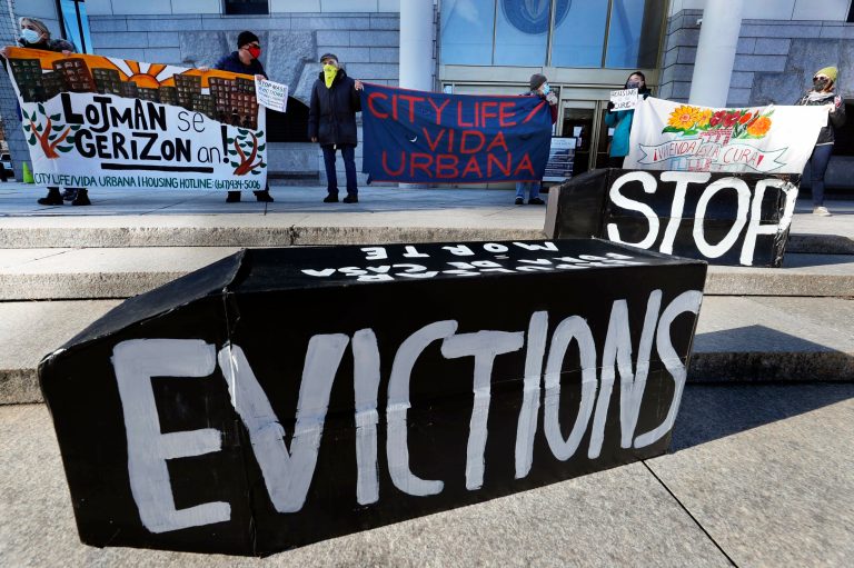 Supreme Court blocks Biden administration’s eviction moratorium