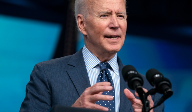 Biden falls into presidential trap by pressing Manchin and Sinema, experts say