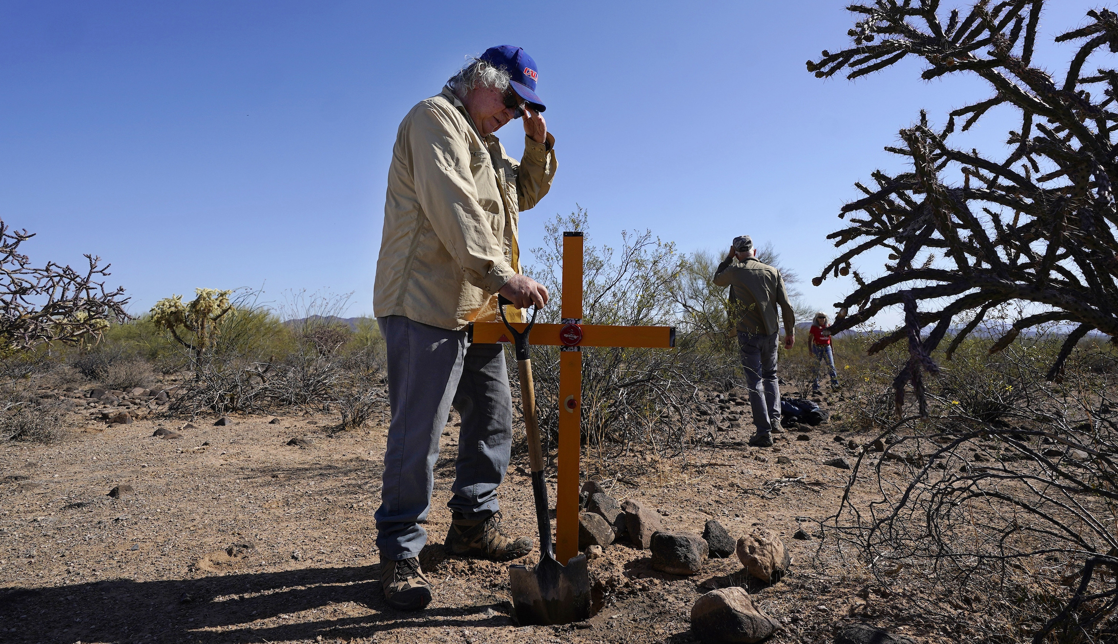 Bodies of 880 immigrants found at southern border in 2022: Border Patrol