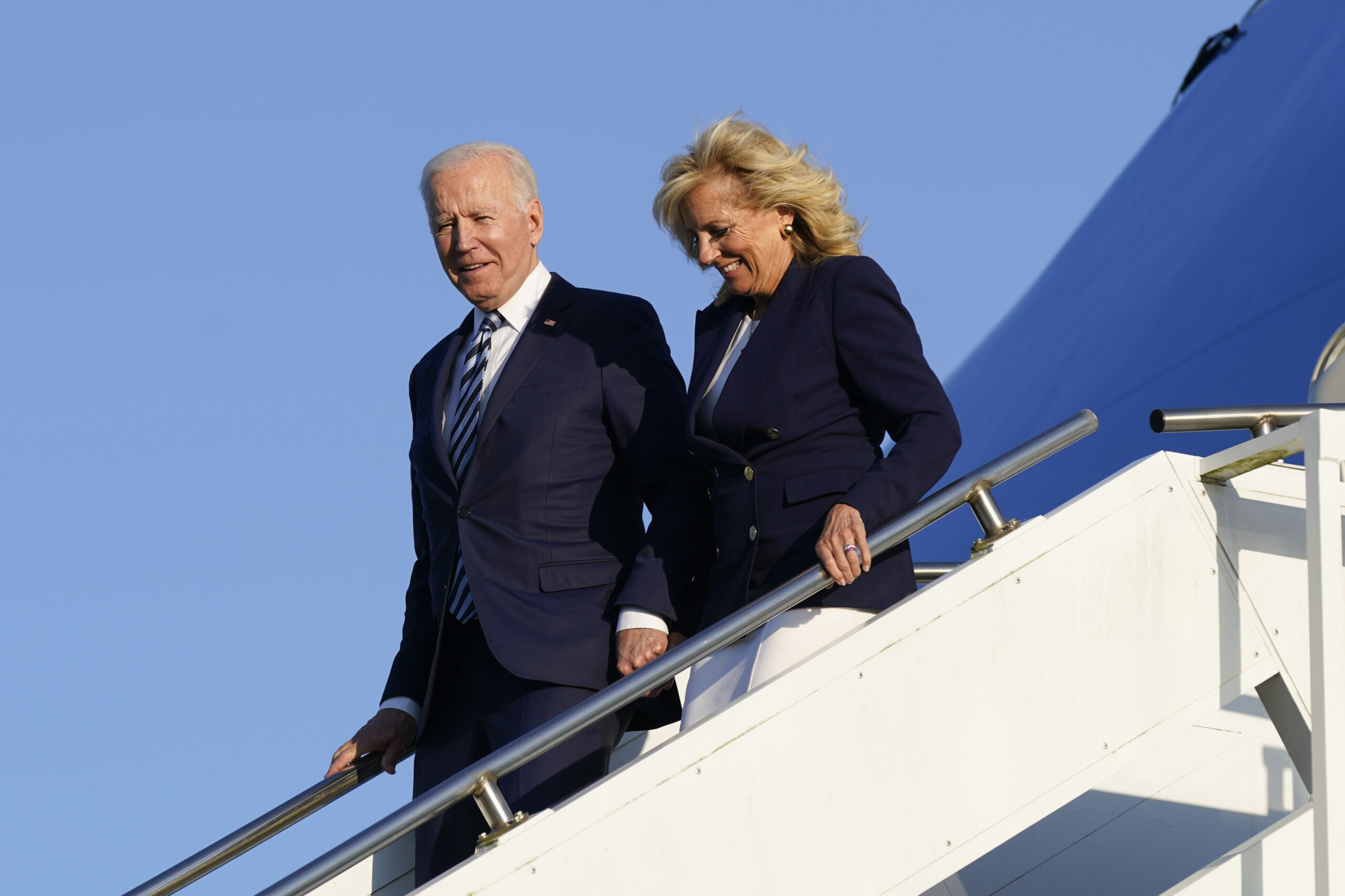 First lady Jill Biden tests positive for COVID-19