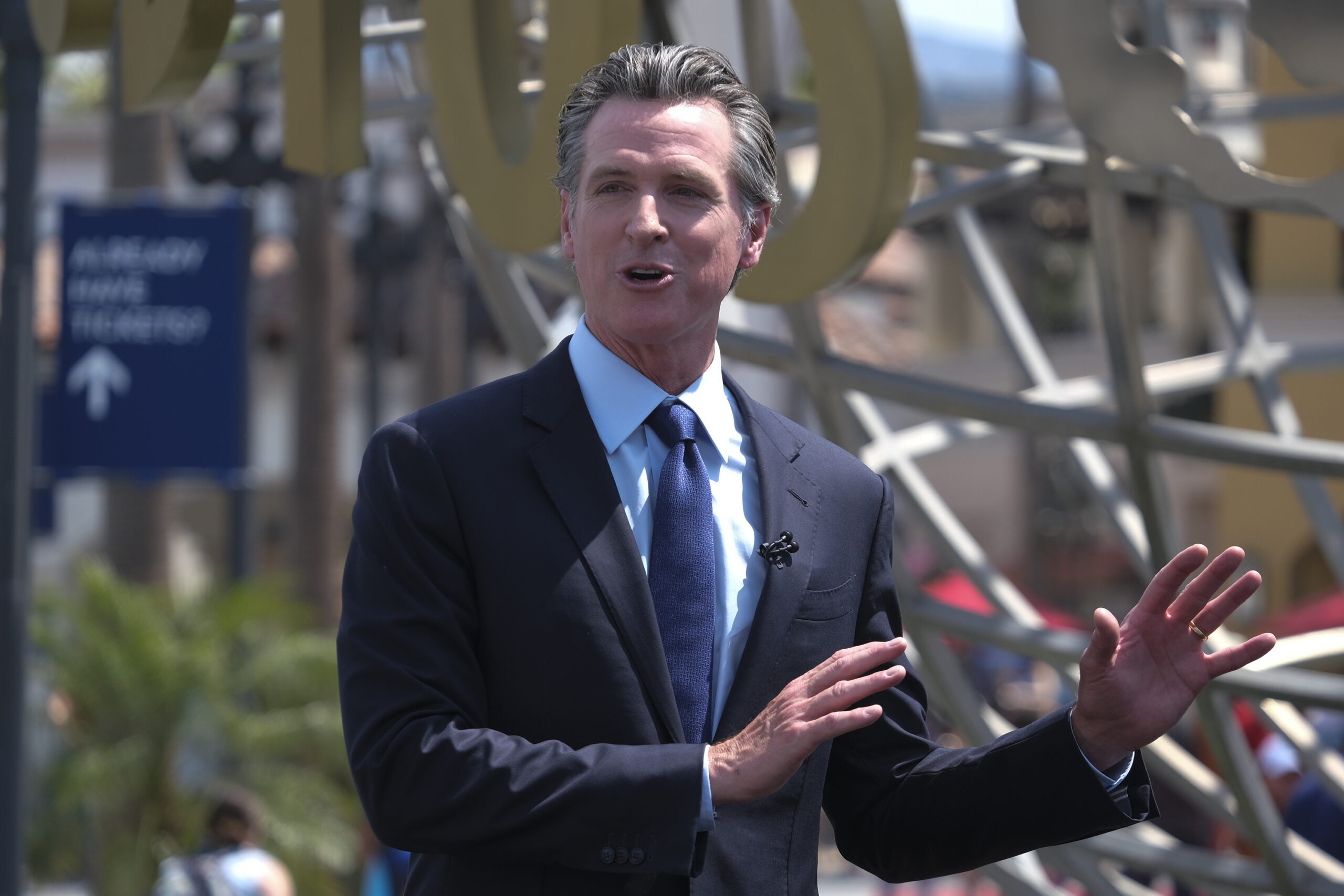 Gavin Newsom is jealous of Ron DeSantis