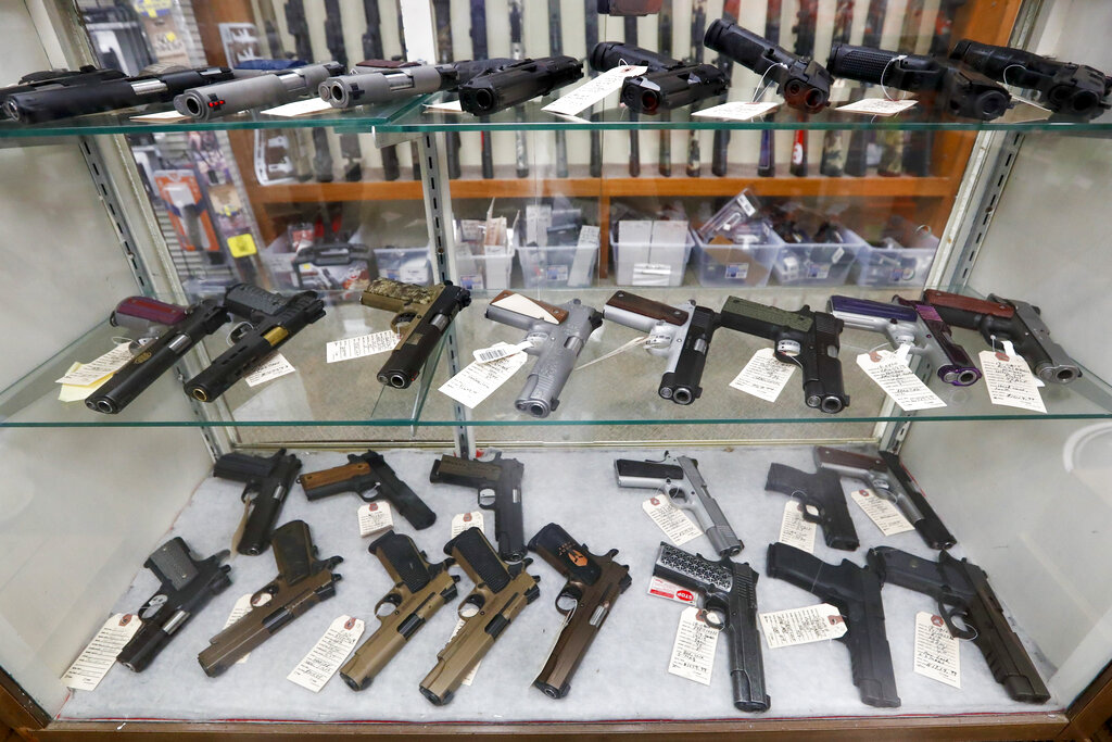 FBI: Black Friday week saw 687,788 gun background checks