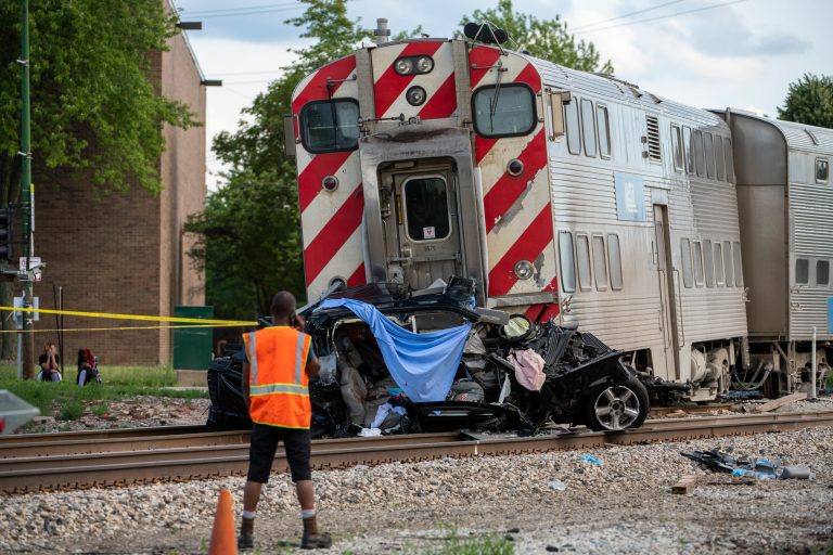 Three killed, including 5-year-old girl, when Chicago train hits vehicle