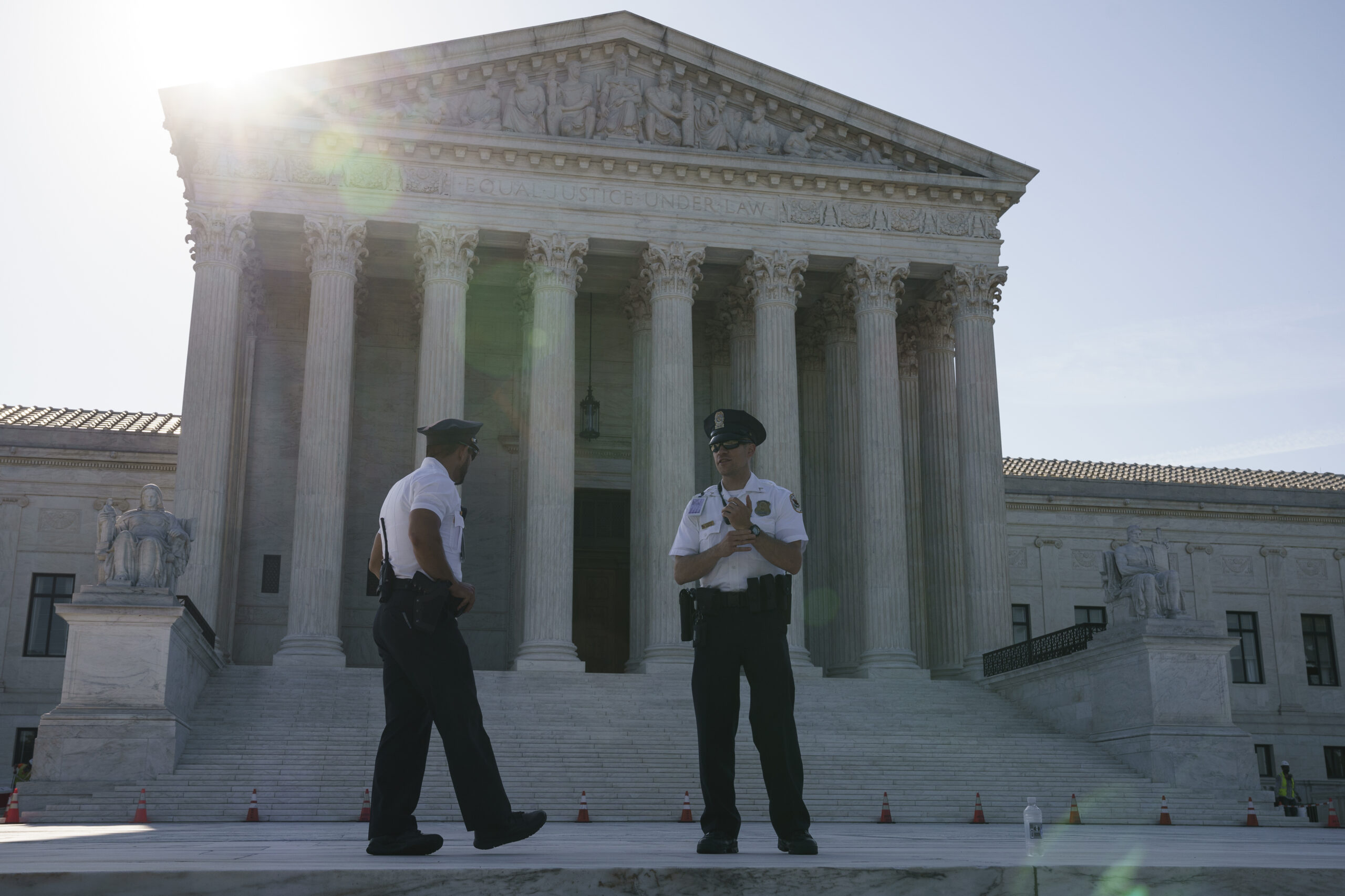 Supreme Court allows federal eviction moratorium to stay in place