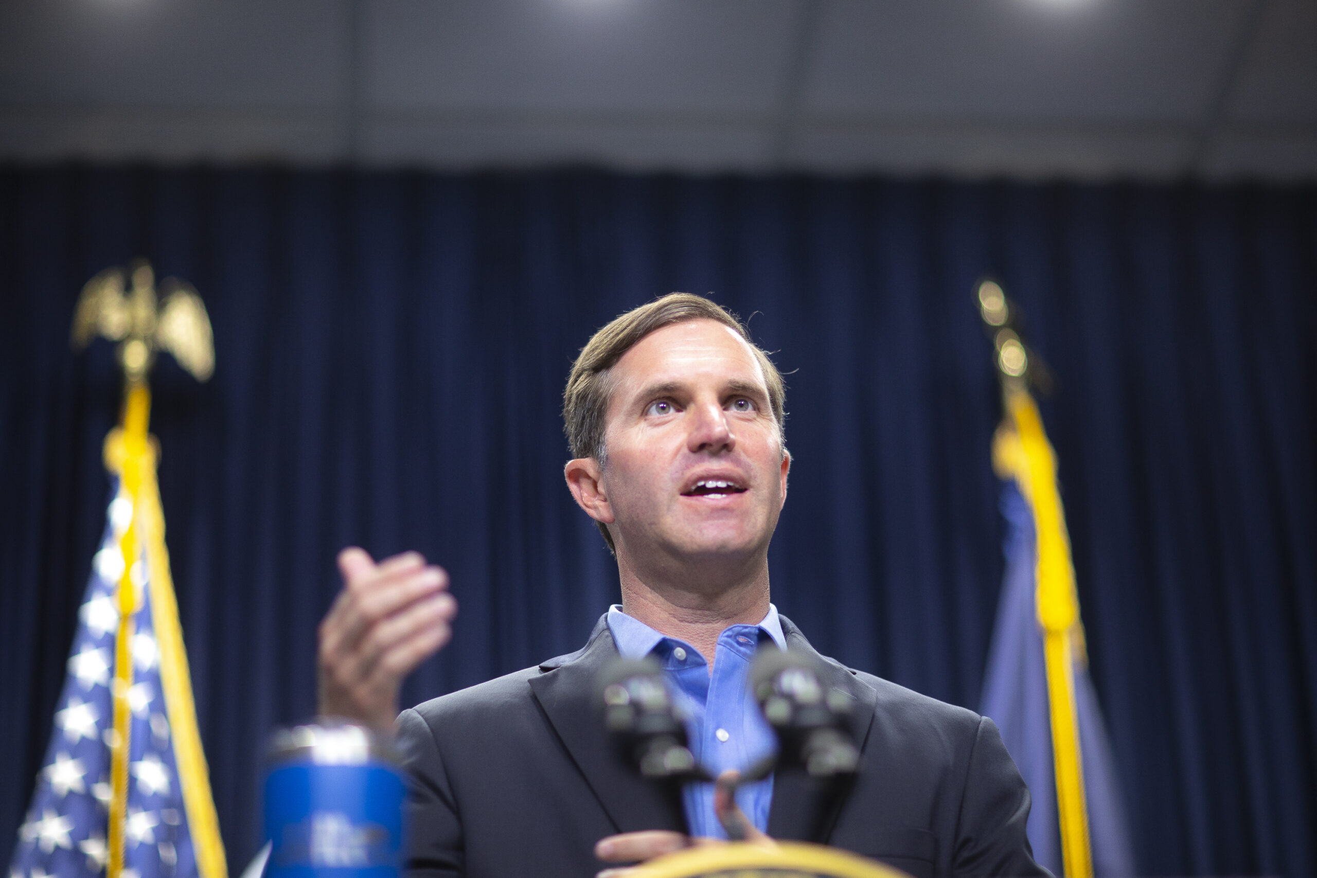 Kentucky governor recommends mask-wearing indoors for fully vaccinated residents