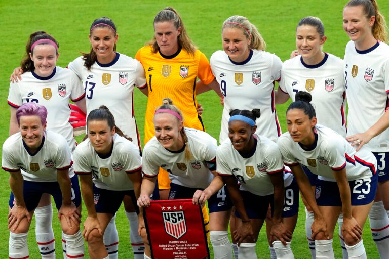 US men’s and women’s soccer teams to receive equal pay in historic deal