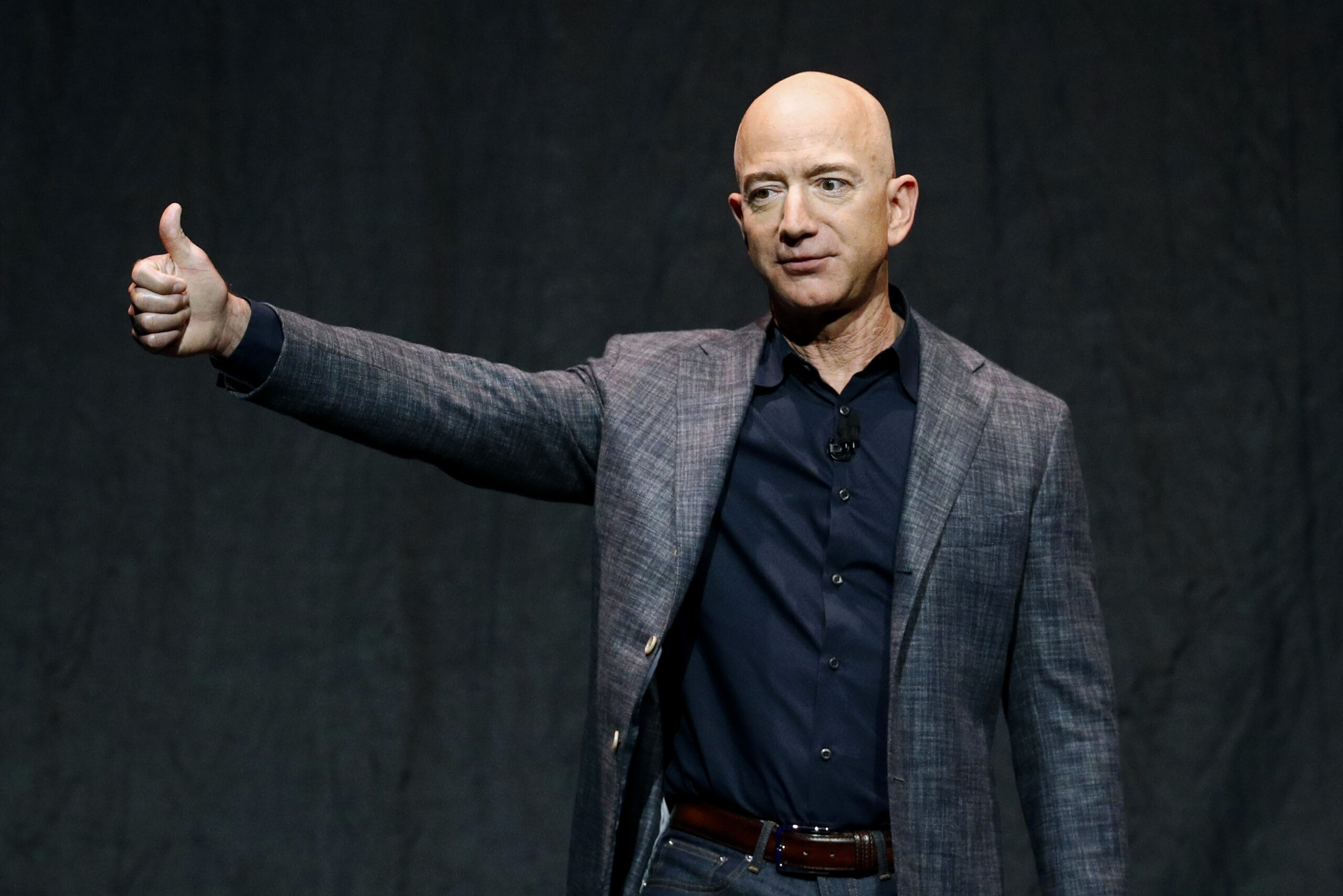 Amazon pays interns three times more than many warehouse and delivery workers: Report