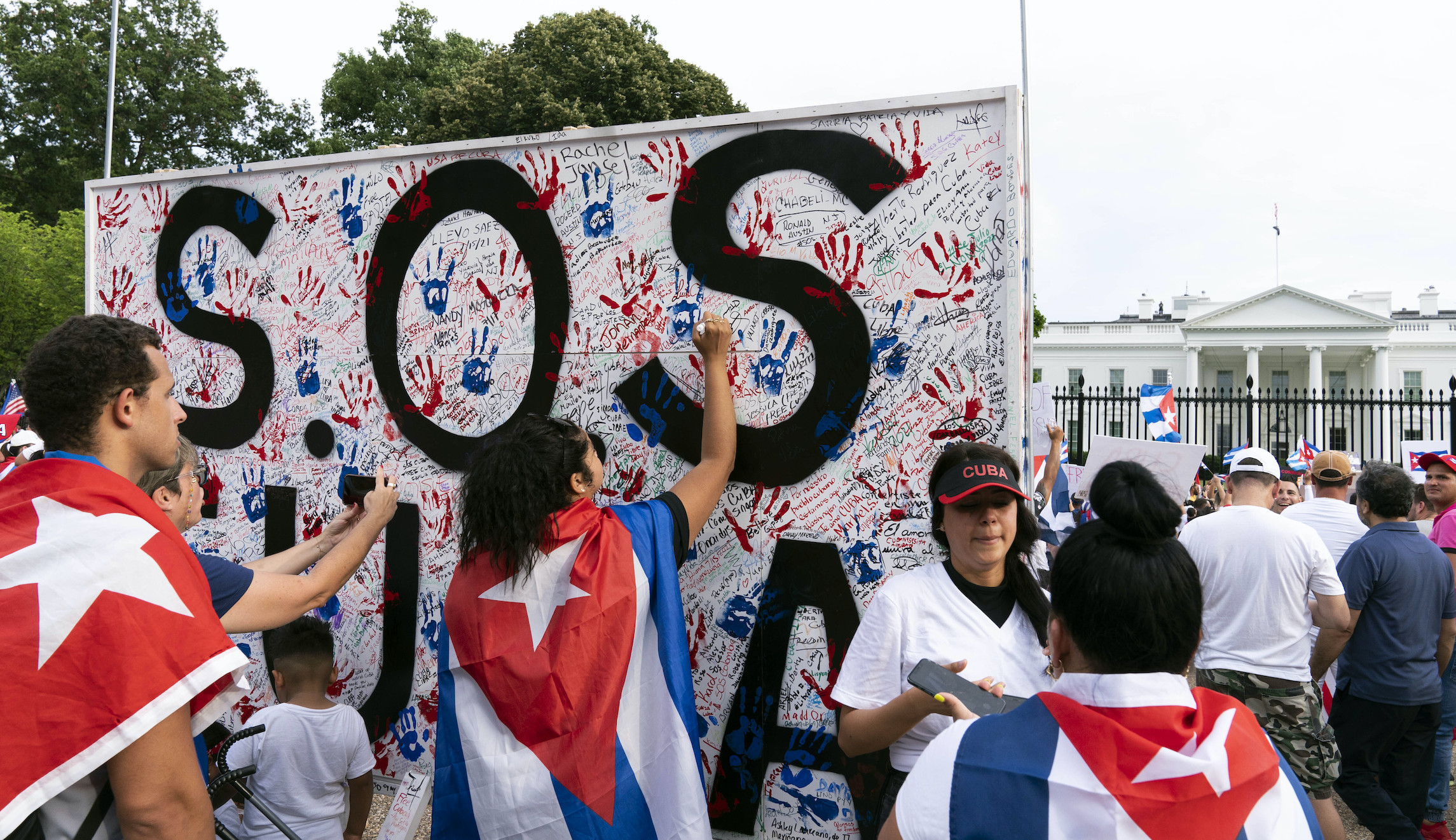 Biden administration sanctions Cuban defense minister and special forces unit