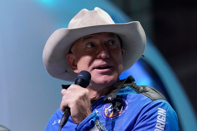 Jeff Bezos’s Blue Origin sues NASA for ‘unlawful’ evaluation of contract awarded to SpaceX