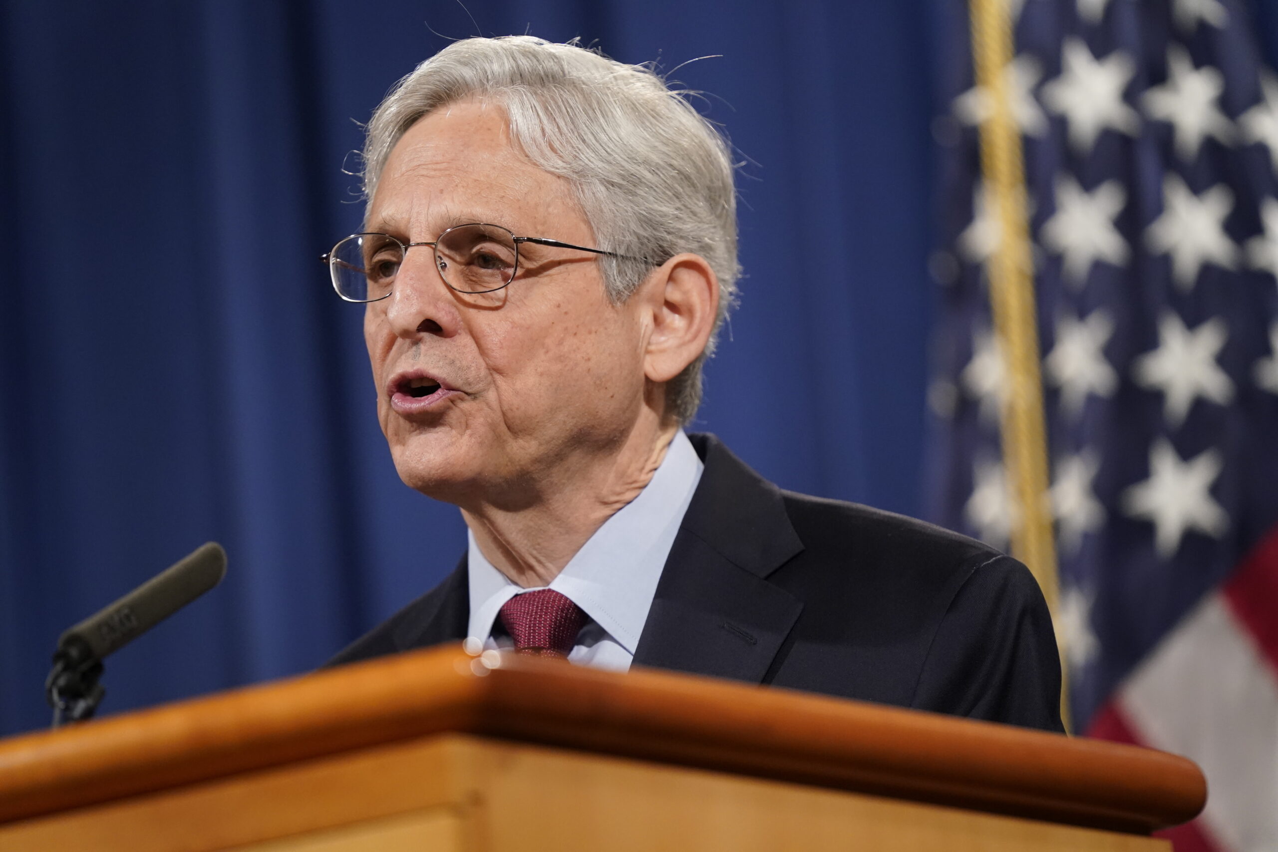 Garland limits DOJ contact with White House
