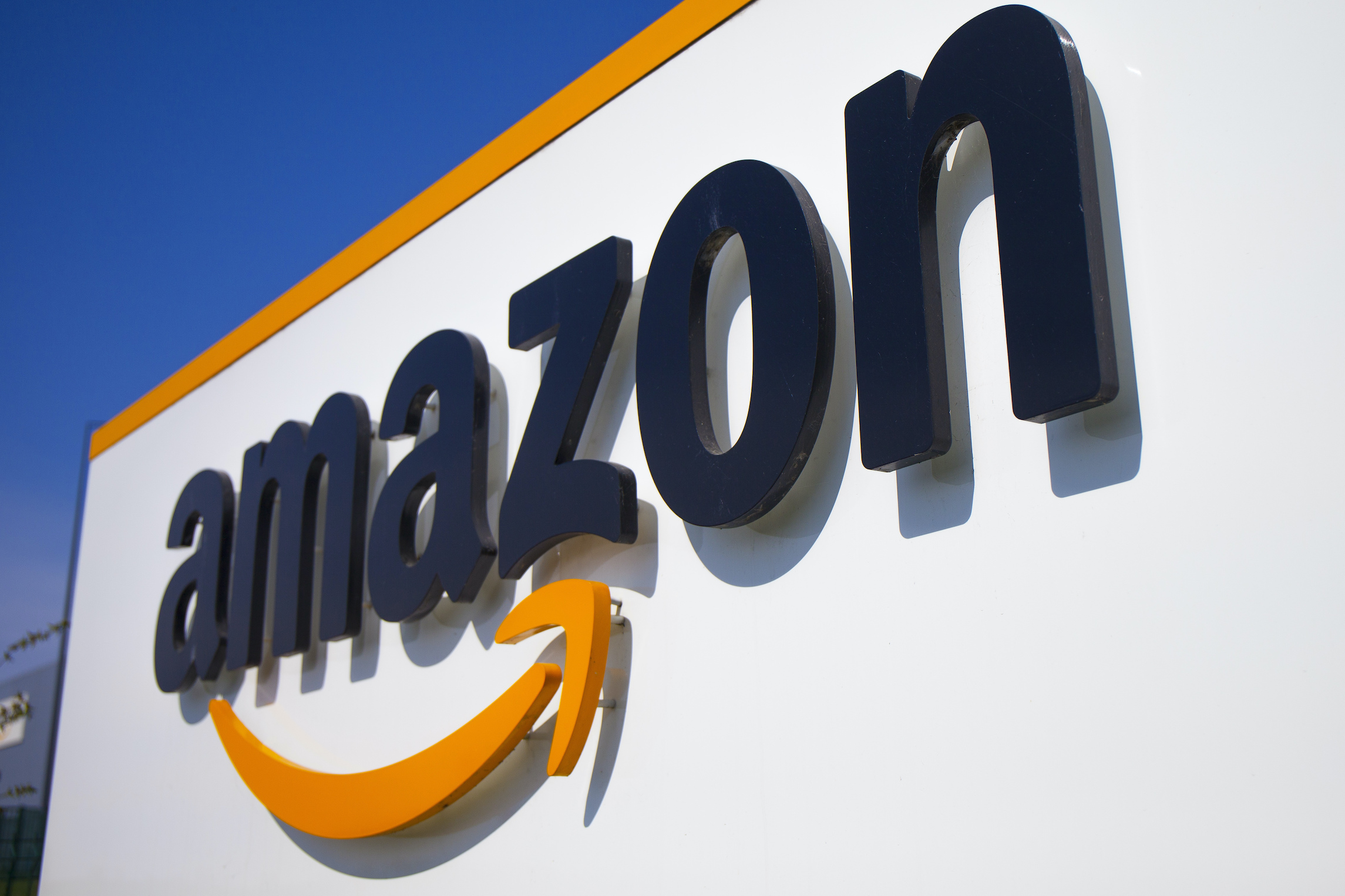 Amazon plans to open several physical locations around US: Report