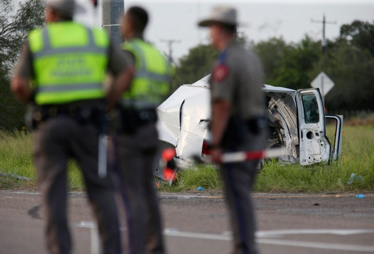 At least 10 dead after vehicle carrying migrants crashes in Texas