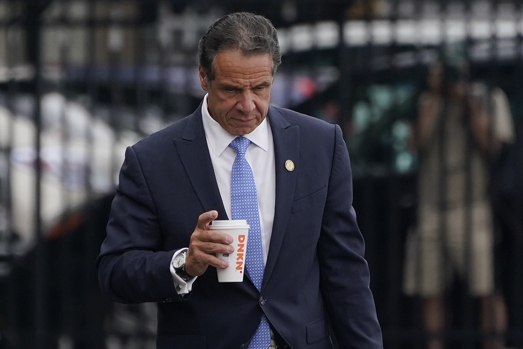 Cuomo loses his Emmy Award