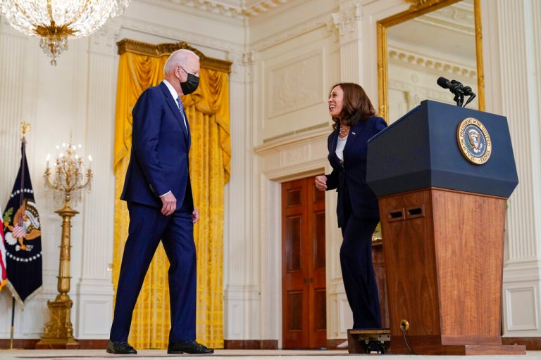 Harris approval sinks further, but most say she’ll replace Biden