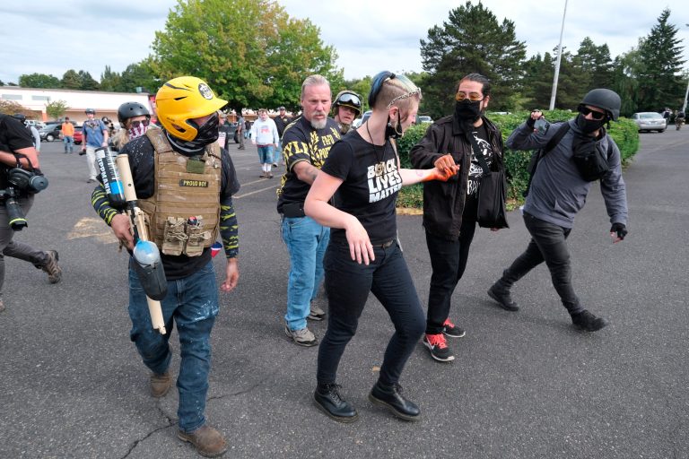 Right-wing demonstrators clash with antifa at weekend Portland rally
