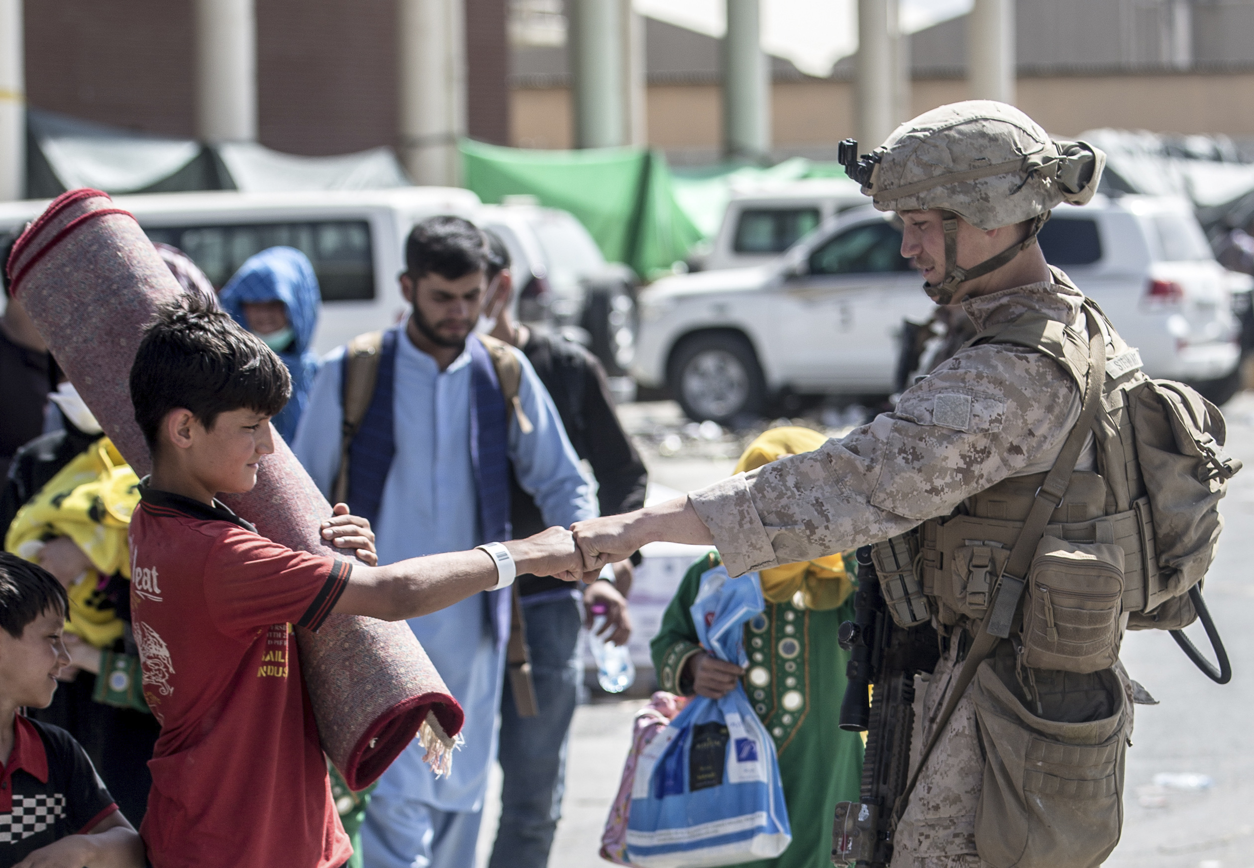 Kabul evacuations drop as terror threat intensifies