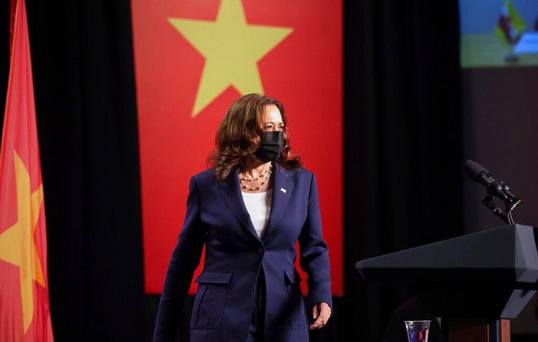 Kamala Harris has ‘unprecedented’ negative rating