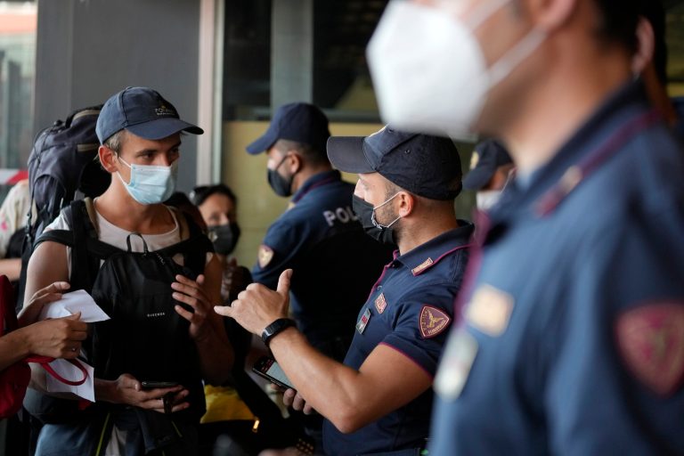 Italian anti-terrorism police raid homes of anti-vaccine proponents over violence concerns