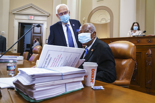 Democratic tax hikes on corporations and individuals advance in House