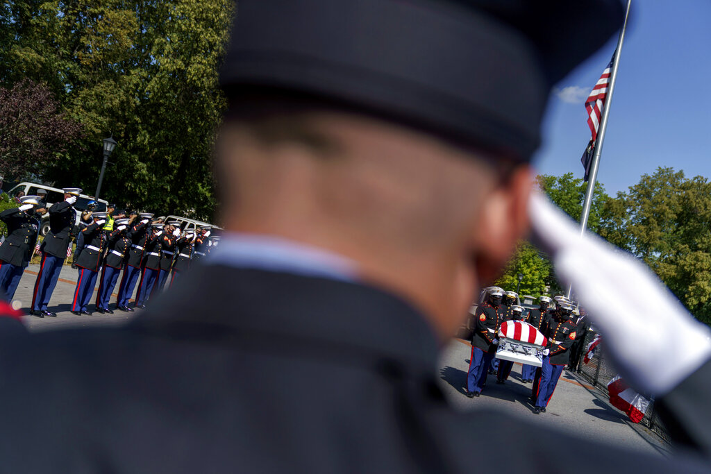 All former VA secretaries urge Congress to pass military suicide prevention legislation