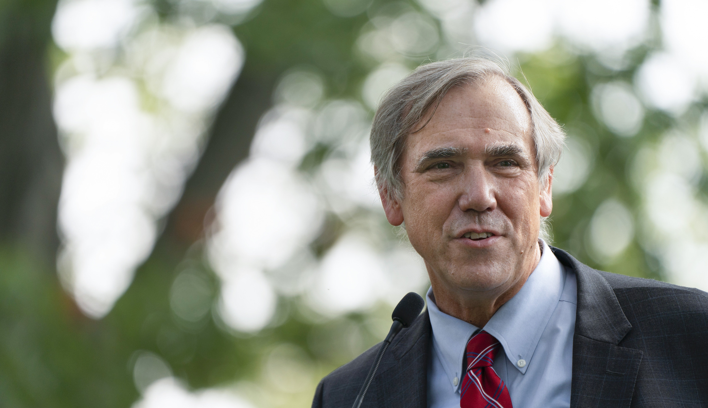 Merkley says Pelosi-linked super PAC ‘flat-out wrong’ for taking sides in Oregon House race