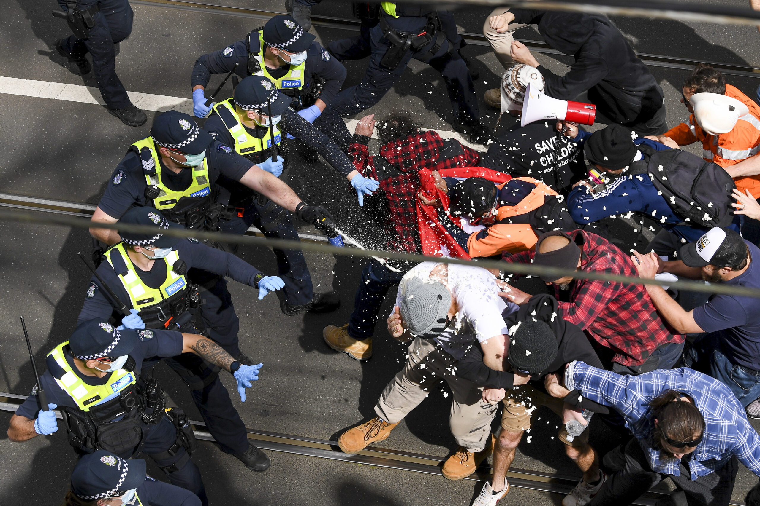 Australian police arrest 267 lockdown protesters