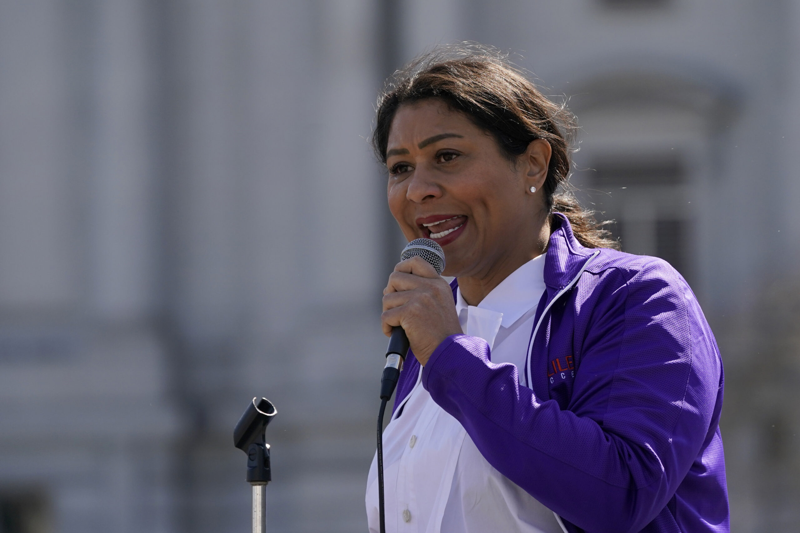 San Francisco mayor backs recall of three school board members