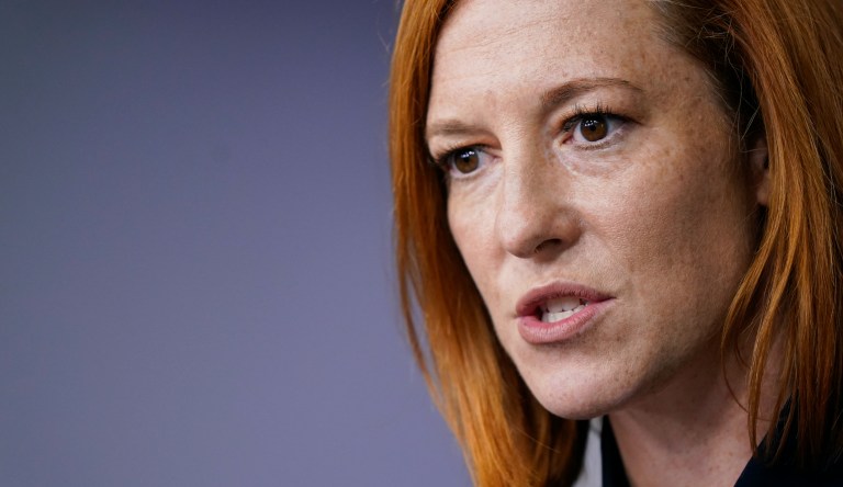 White House praises airlines for imposing vaccine requirements