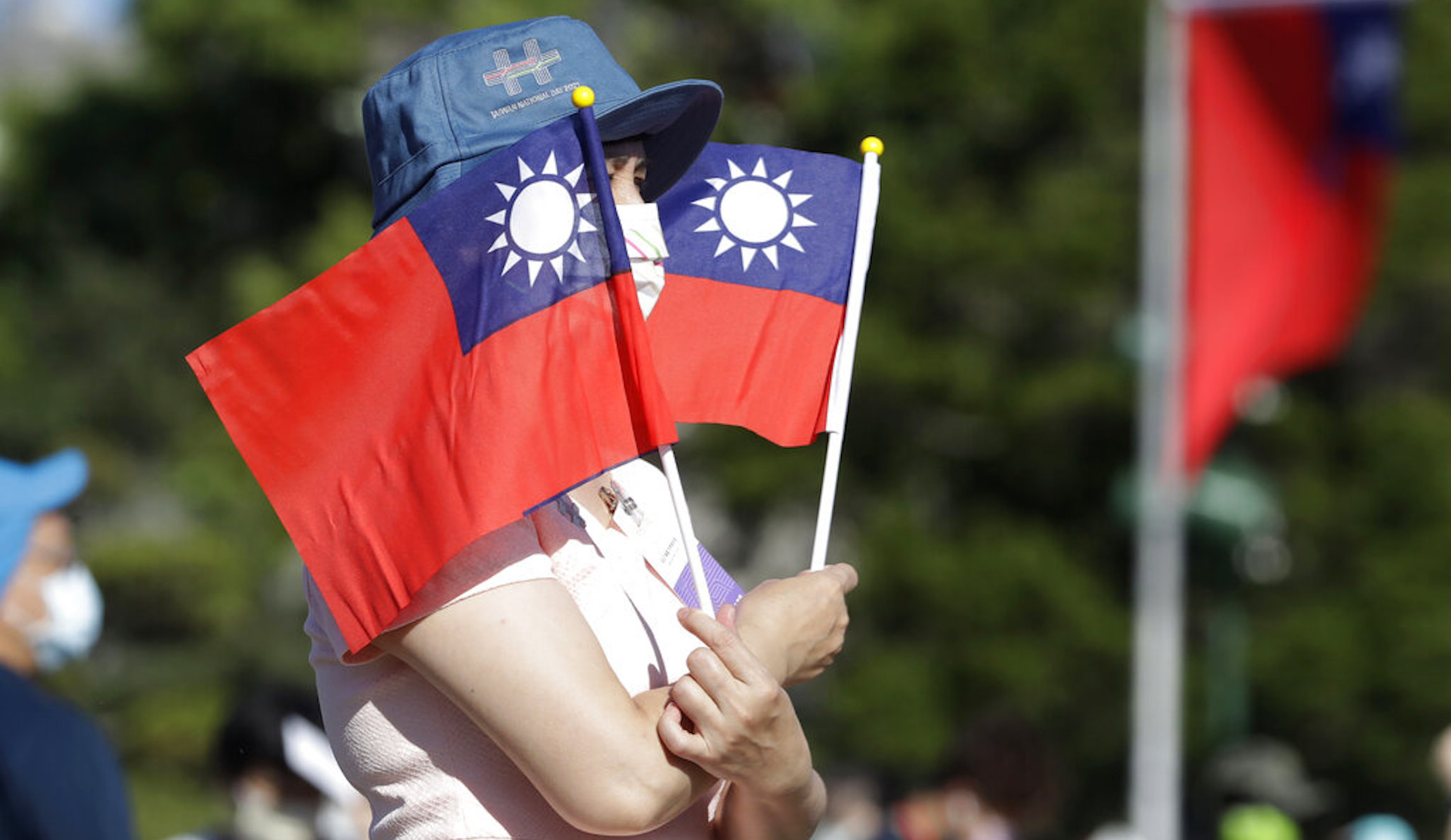 How Taiwan successfully contained COVID