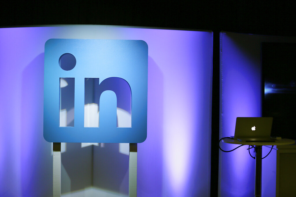 LinkedIn tests ‘No Politics’ setting for news feed