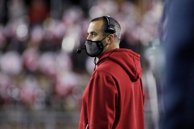 Washington State football coach fired after refusing COVID-19 vaccine