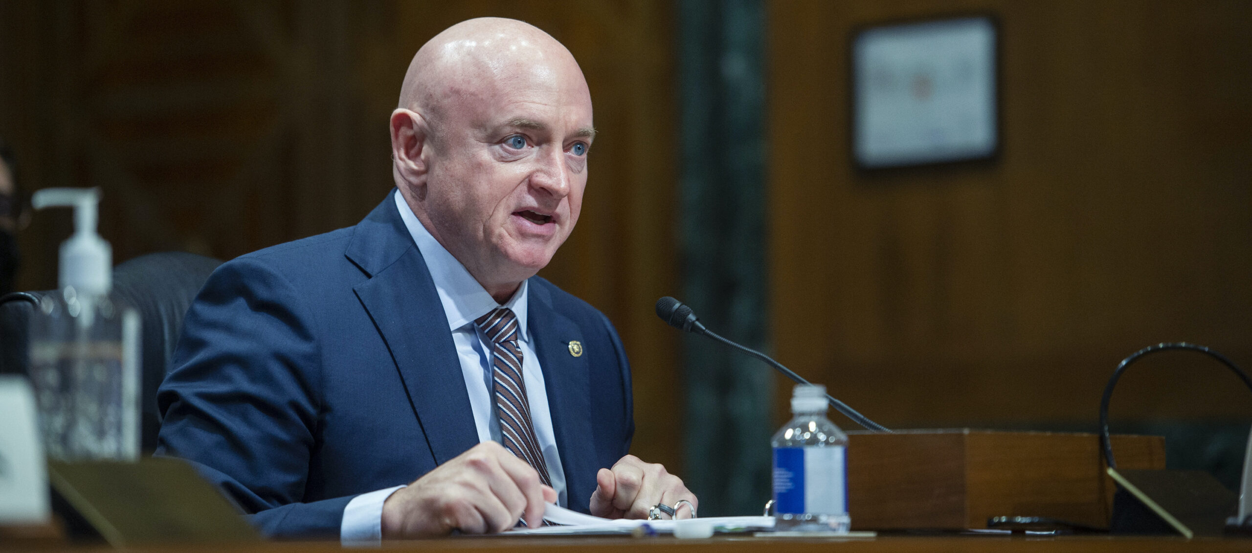 Arizona Democratic Sen. Mark Kelly backs filibuster change to pass voting rights legislation