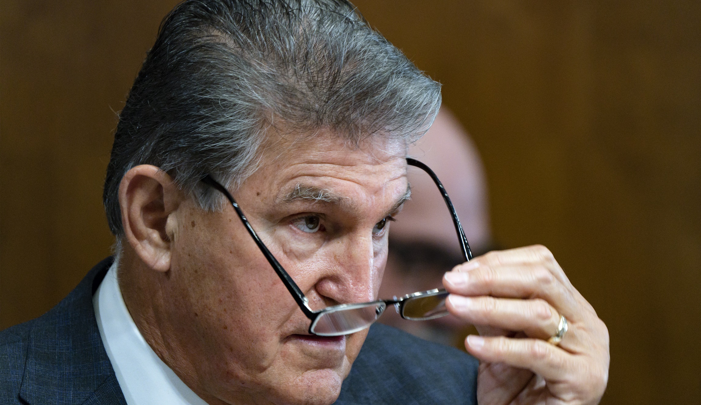 Manchin: Biden FDA nomination an ‘insult’ given opioid epidemic and pharmaceutical ties
