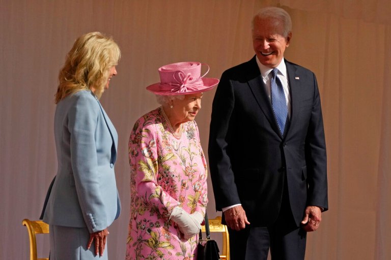 Queen Elizabeth II ‘defined an era,’ Biden says