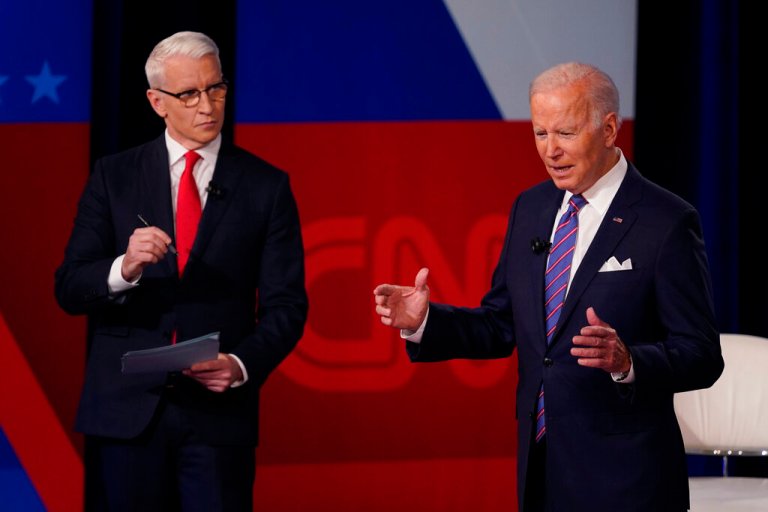 Trust in media evaporates, with many believing coverage is too easy on Biden