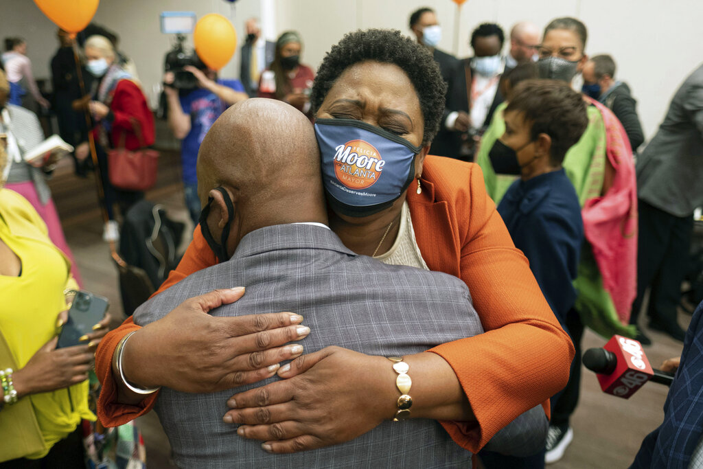 Atlanta mayoral election heads to runoff