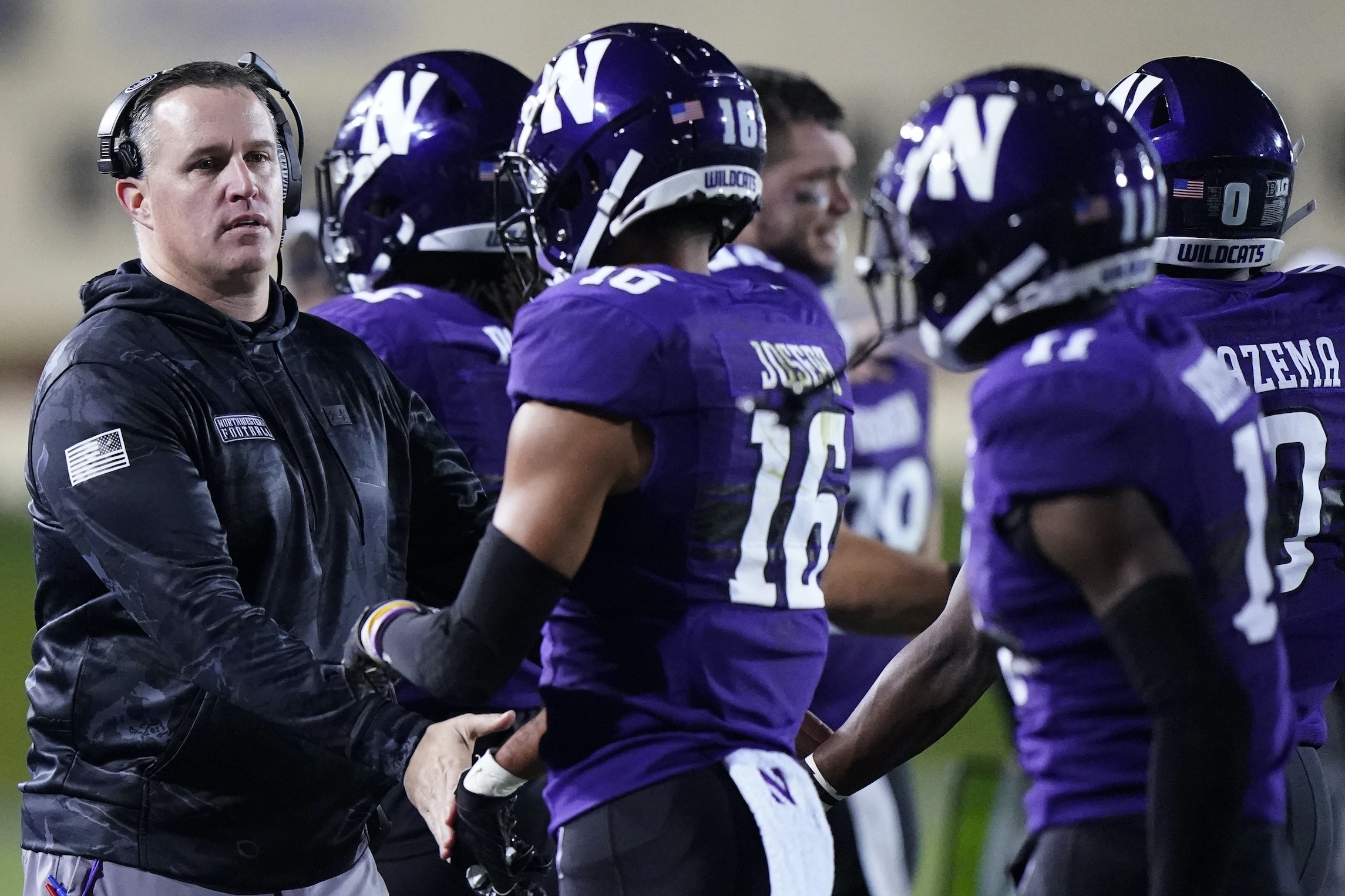 BLM, pro-Palestine protesters storm field during Northwestern University Football Game