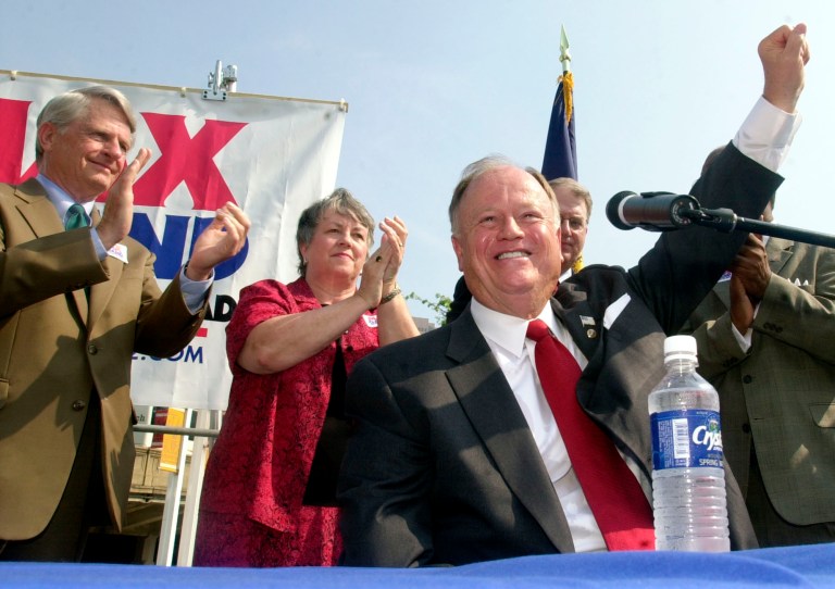 Former Georgia senator and Veterans Affairs administrator Max Cleland dies