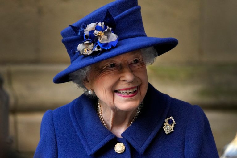 Queen Elizabeth II to make first public appearance after hospitalization