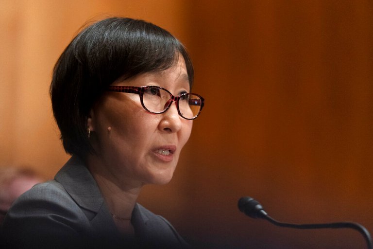 Five Democrats buck party lines, oppose Biden banking pick