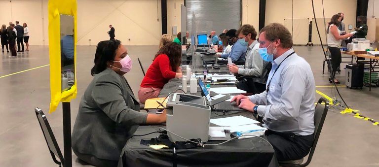 North Carolina appeals court halts, restarts candidate filings amid legal challenge to new district maps