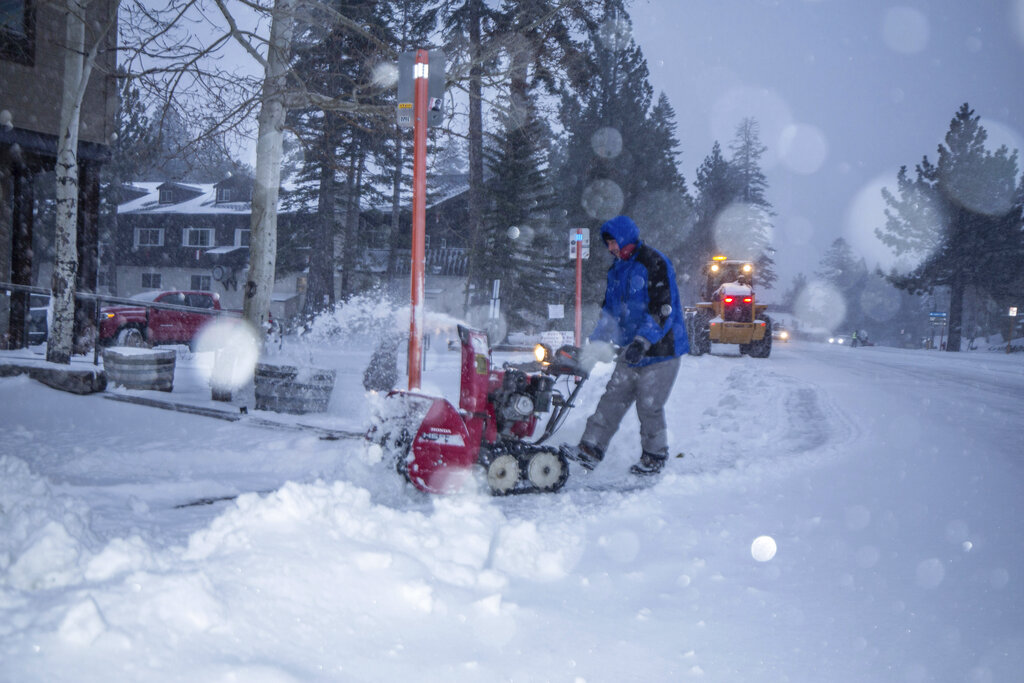 Northern California bracing for heavy snowfall and rain as winter storm approaches