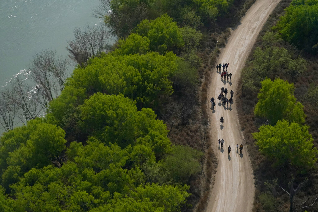 GOP ‘majority’ eye no-amnesty immigration roadmap