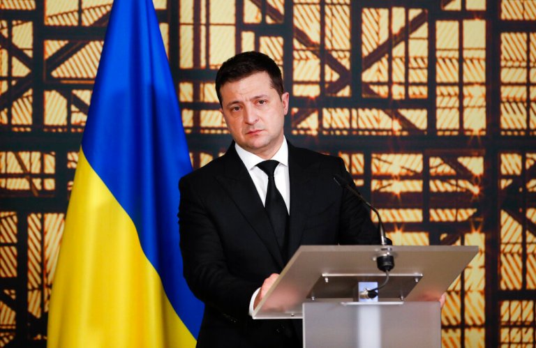 Ukrainian officials say ‘no reason to panic’ as US warns of imminent danger