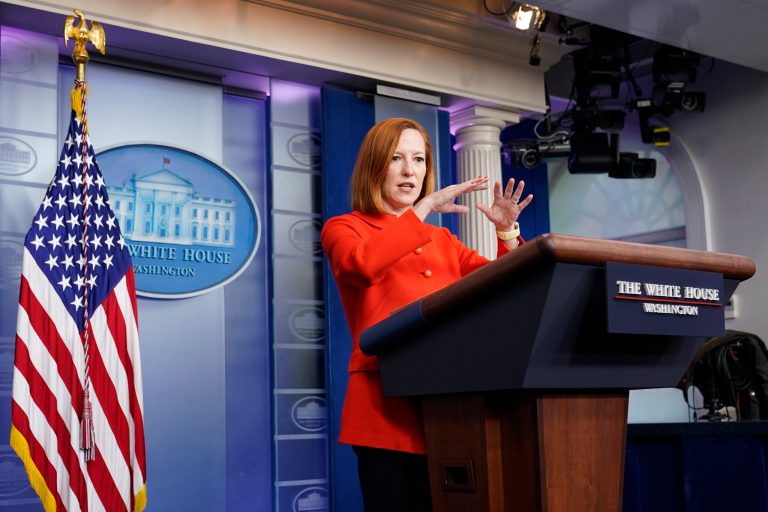 White House tries to pull back from war of words with Manchin