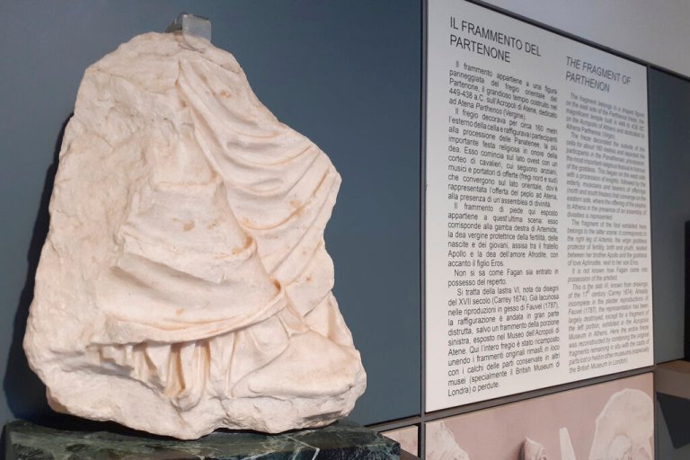 Italy sending Parthenon fragment back to Greece, signaling to UK to do the same