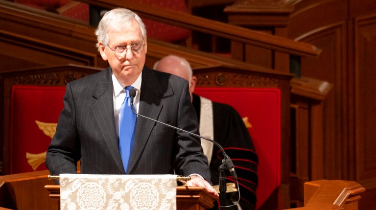 McConnell delivers eulogy hailing Johnny Isakson as uniter in ‘polarized time’